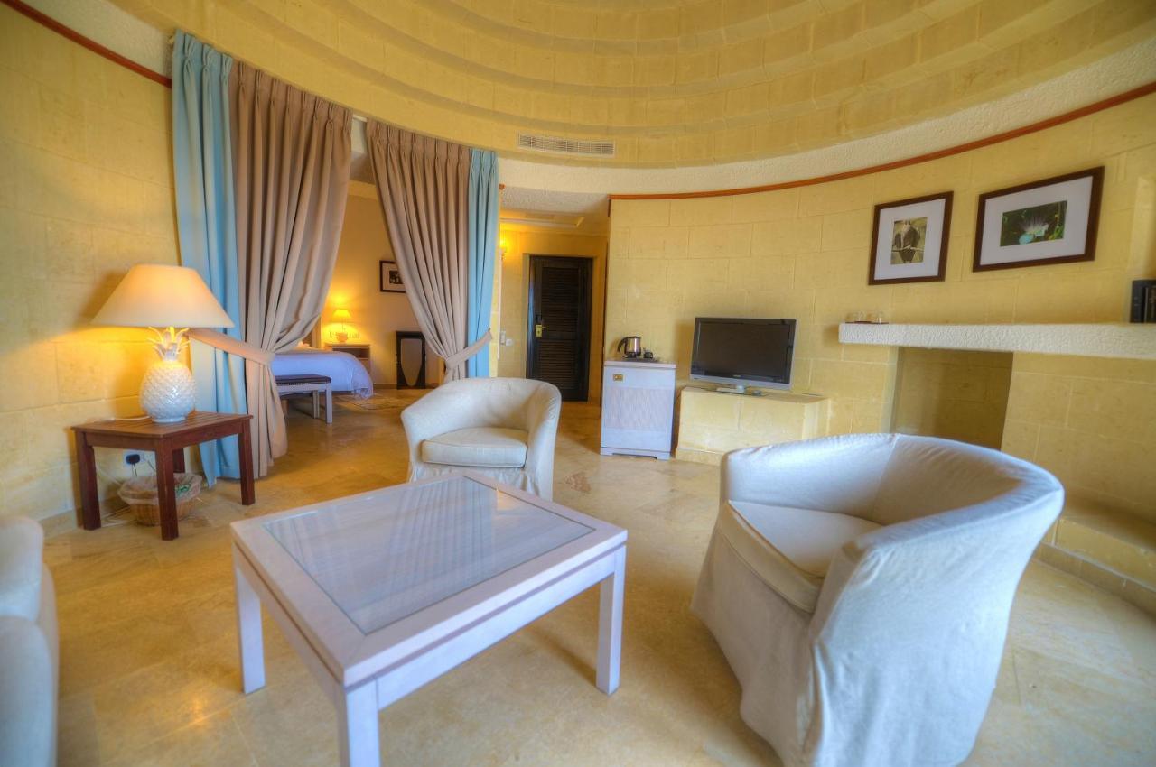 Hotel Ta' Cenc & Spa Sannat Εξωτερικό φωτογραφία Suite at the Hotel