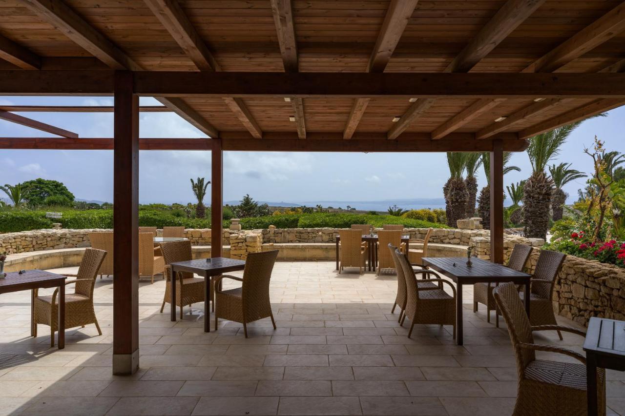 Hotel Ta' Cenc & Spa Sannat Εξωτερικό φωτογραφία The restaurant at the hotel
