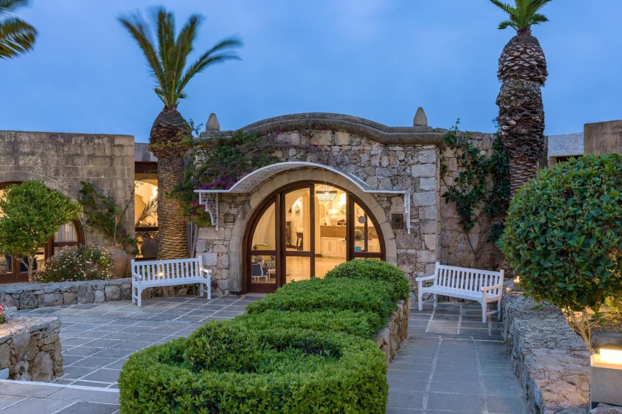 Hotel Ta' Cenc & Spa Sannat Εξωτερικό φωτογραφία The entrance of the hotel